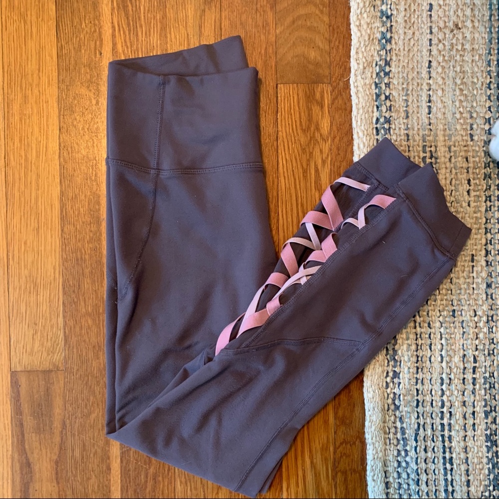 Fabletics High Waisted Powerhold Leggings